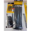 Image 2 : Tool Lot: Wobble Socket Adapters, Couplers, Tweezers, Paint Gun Cleaning Kit, Misc