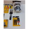 Image 2 : Tool Lot: Rubber Grommet Kit, Torx Socket Set, Steel Wool, Misc