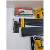 Image 4 : Tool Lot: Rubber Grommet Kit, Torx Socket Set, Steel Wool, Misc