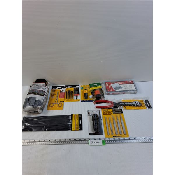 Tool Lot: Rivet Kit, Wire Cutters, Steel Wool, Zip-ties, Misc