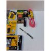 Image 2 : Tool Lot: Torx Socket Set, Tire Air Pressure Gauge, Tweezers, Misc