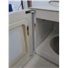 Image 2 : GE Microwave - Powers On, As is - PICK UP ONLY