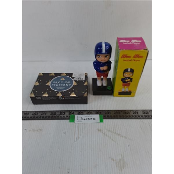 Fact or Fiction Trivia Game, Wee Wee Football Player
