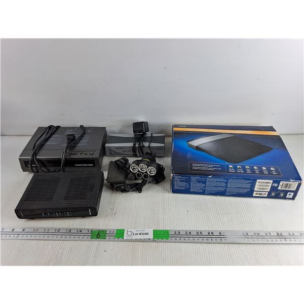Linksys E2500 Advanced Dual Band N Router, Philips Color Voice, Video Splitter, Misc - Powers On