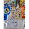 Image 3 : Crayola Sketcher Projector Pinkfong Baby Shark, Operation Game - Powers On, As Is