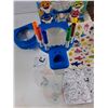 Image 4 : Crayola Sketcher Projector Pinkfong Baby Shark, Operation Game - Powers On, As Is