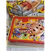 Image 8 : Crayola Sketcher Projector Pinkfong Baby Shark, Operation Game - Powers On, As Is