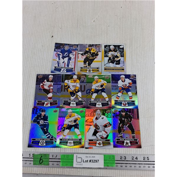 (11) Upper Deck Gradient Trading Hockey Cards - Matt Murray, Roman Josi, Patrice Bergerson