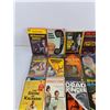 Image 2 : (24) Assorted Books - Helen Reilly, Michael Barrett, Richard Stark, Agatha Christie