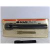 Image 2 : Mag-Lite Lite Pack 3 Cell D & 2 Cell AA Flashlights - As Is