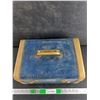 Image 2 : Vintage Blue & Tan Travel Case 13" x 9" x 7"
