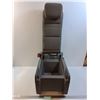 Image 1 : Honda Odyssey Second Row Console Seat - CANNOT SHIP - 20" x 12" x 12" Folded