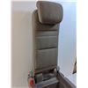 Image 3 : Honda Odyssey Second Row Console Seat - CANNOT SHIP - 20" x 12" x 12" Folded
