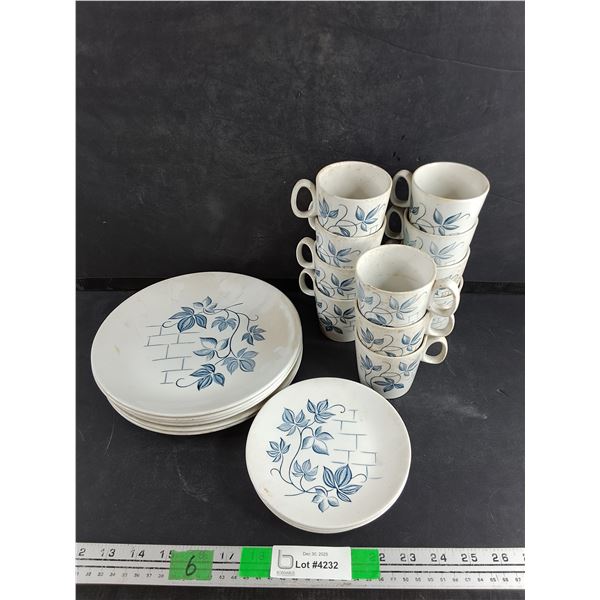 (20) Piece Blue Ivy Royal Knight Dinnerware Set - Ceramic Dining Plates, Dessert Plates, Cups