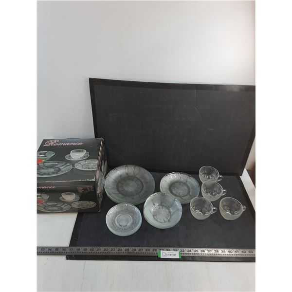 Anglo 'Romance' Glass 20-Piece Dinnerware Set - PICK UP