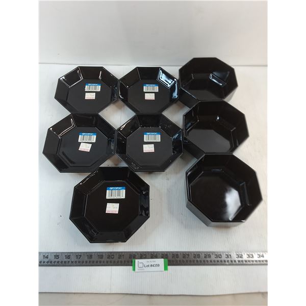 (8) Unused Arcoroc Plates & Serving Bowls from France