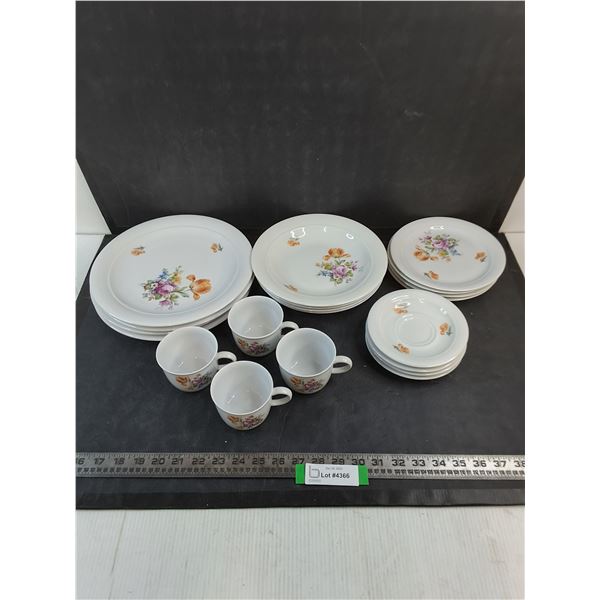 Unused 20-Piece Set of Kahla Ceramic Dishes from German D.R. - PICK UP