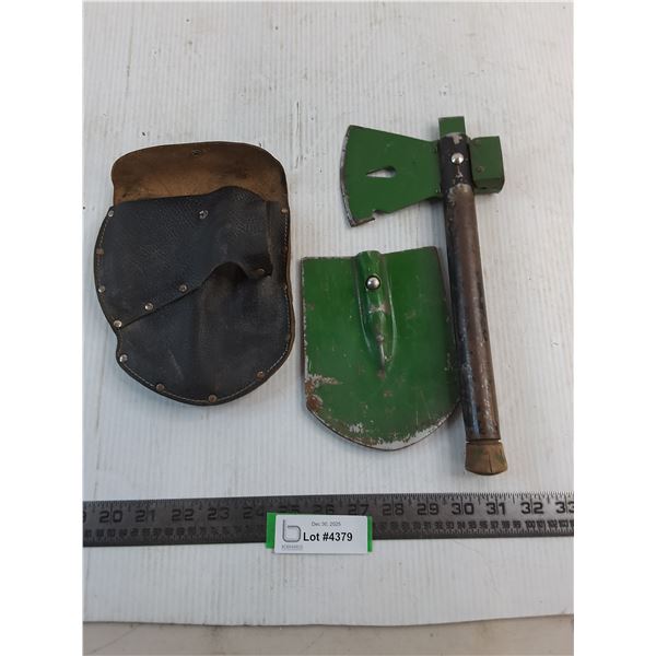 Vintage Altes German EKS Survival Axe/Shovel Pack