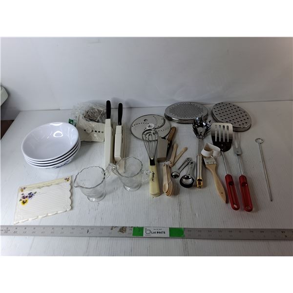 (4) Melamine Bowls, Measuring Spoons, Glass Creamer/Sugar Bowl, Misc.