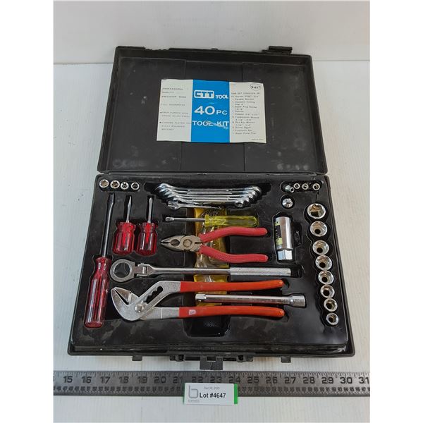 CTT 40-Piece Tool Kit - Appears Complete, Broken Latch on Box