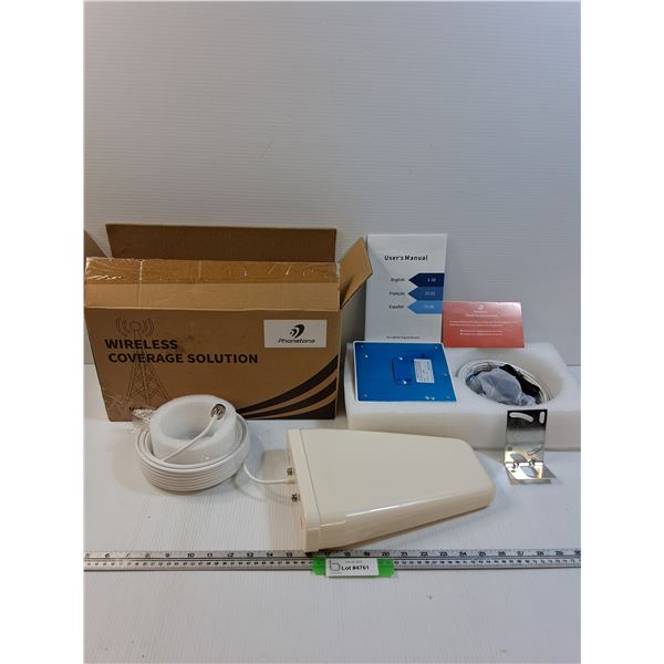 Wireless Coverage Cell Phone Booster Kit - Appears New