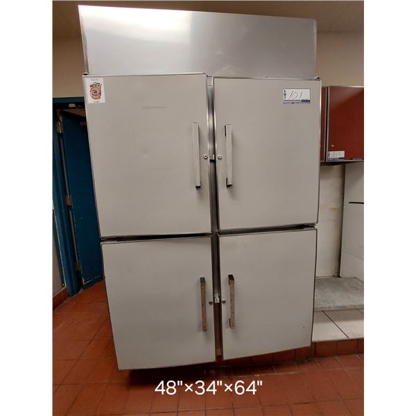 RÉFRIGÉRATEUR FROSTER 4 PORTES C.I 48"X34"X64"