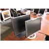Image 1 : Hp & Viewsonic 17" Flat Panel Monitors
