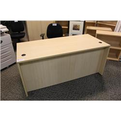 Maple 66  Executive Desk