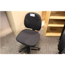 Black Fully Adjustable Ergonomic Steno Chair