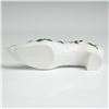 Image 3 : Porcelain Decorative Shoe Figurine with Green Floral Relief