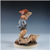 Image 2 : This Goebel Hummel Porcelain Figurine, Farm Boy