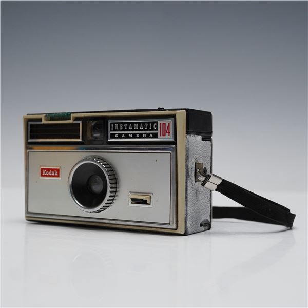 Kodak Instamatic 104 Vintage Camera