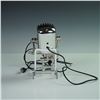 Image 2 : Retro Style Microphone Robot Table Lamp