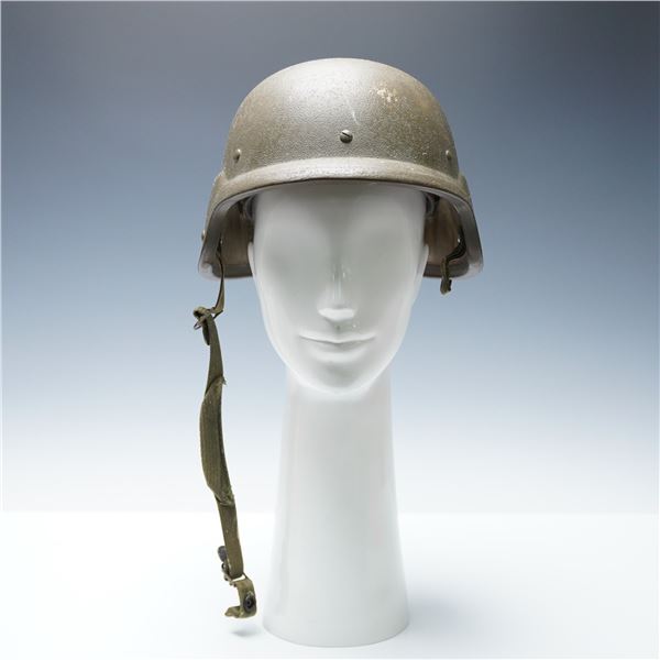 U.S. Military PASGT Kevlar Helmet