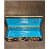 Image 7 : Cloisonné Enamel Rectangular Box with Chrysanthemum Motifs on Blue Ground