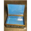 Image 8 : Cloisonné Enamel Jewelry Box with Floral Scrolls