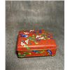 Image 3 : Cloisonné Enamel Square Box with Floral and Bird Motifs on Red Ground