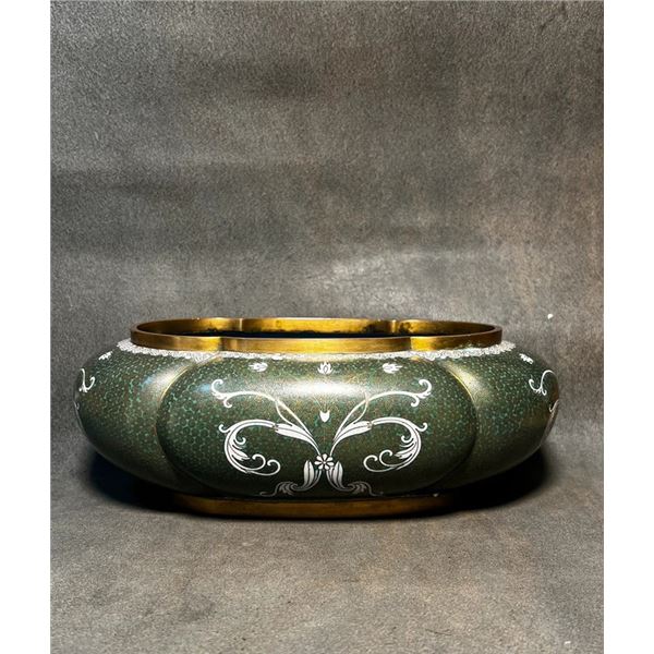 Cloisonné Enamel Brush Washer with White Scrolls on Green Ground