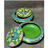 Image 4 : Pair of Cloisonné Enamel Flattened Jars with Floral Scrolls on Green Ground