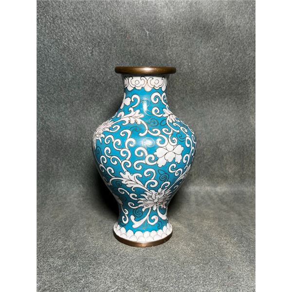 Cloisonné Enamel Small Vase with White Lotus Scrolls on Turquoise Ground