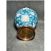 Image 4 : Cloisonné Enamel Small Vase with White Lotus Scrolls on Turquoise Ground