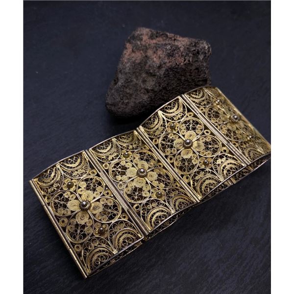 Gilt Filigree Openwork Bracelet