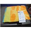 Image 1 : 1 Large Beach Towel