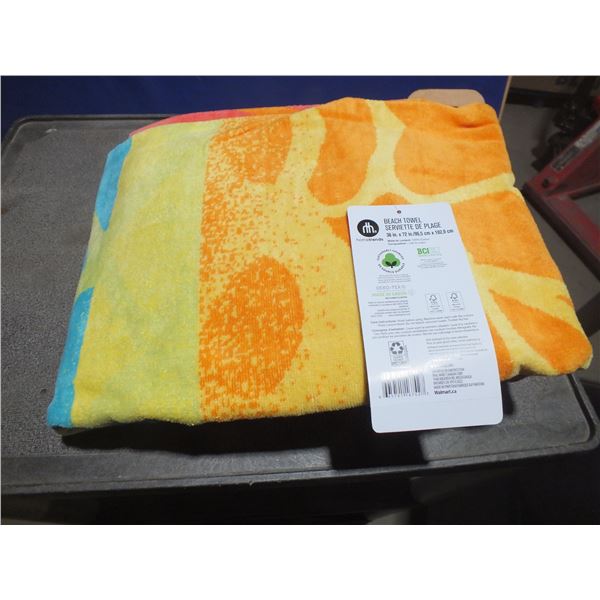 1 Large Beach Towel