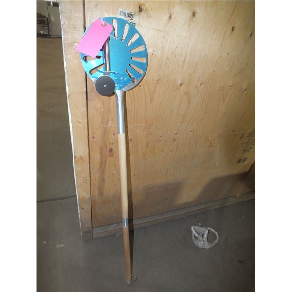 4ft Pizza Paddle w/ Cutter