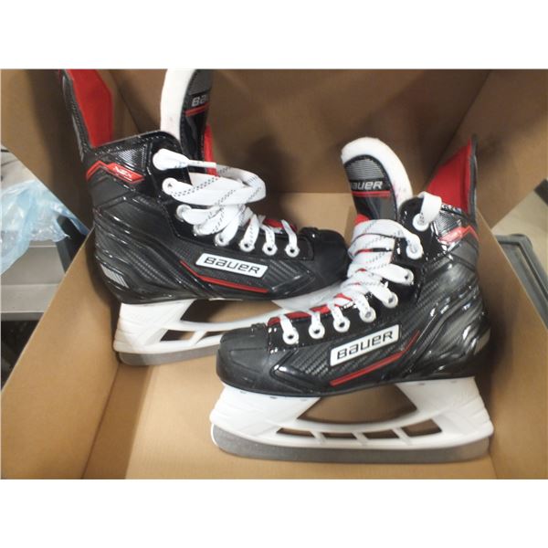 Bauer Size 2 Hockey Skates