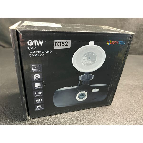SpyTec G1W Full HD 1080P Car Dash Camera - Loop Recording, 2.7" LCD Screen - Brand New!