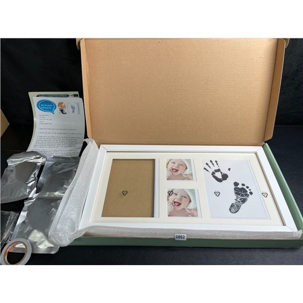 1 Baby Keepsake Ink Print Kit/Handprint/Fingerprint Keepsake Set with Frame - New