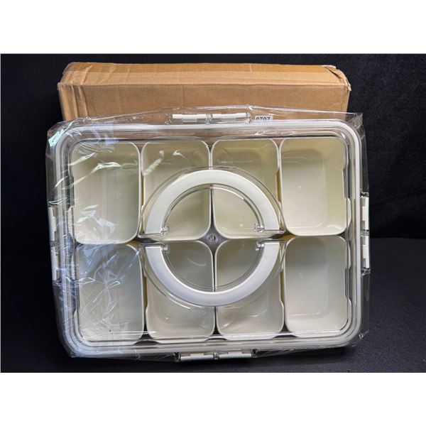 Portable 8Grid Food Storage Container with Handles for Home/Picnics/Work etc - New