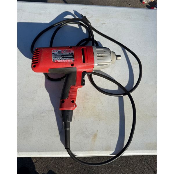 HEAVY DUTY MILWAUKEE 1/2-INCH IMPACT WRENCH - WORKS!